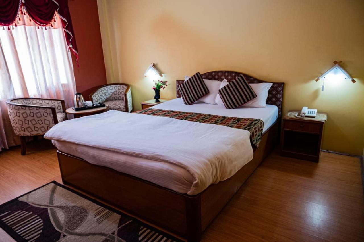 Kathmandu Prince Hotel Экстерьер фото