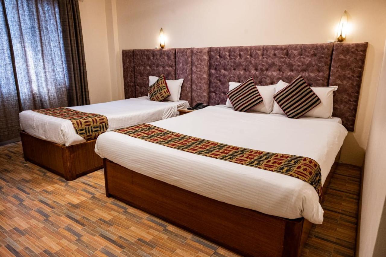 Kathmandu Prince Hotel Экстерьер фото