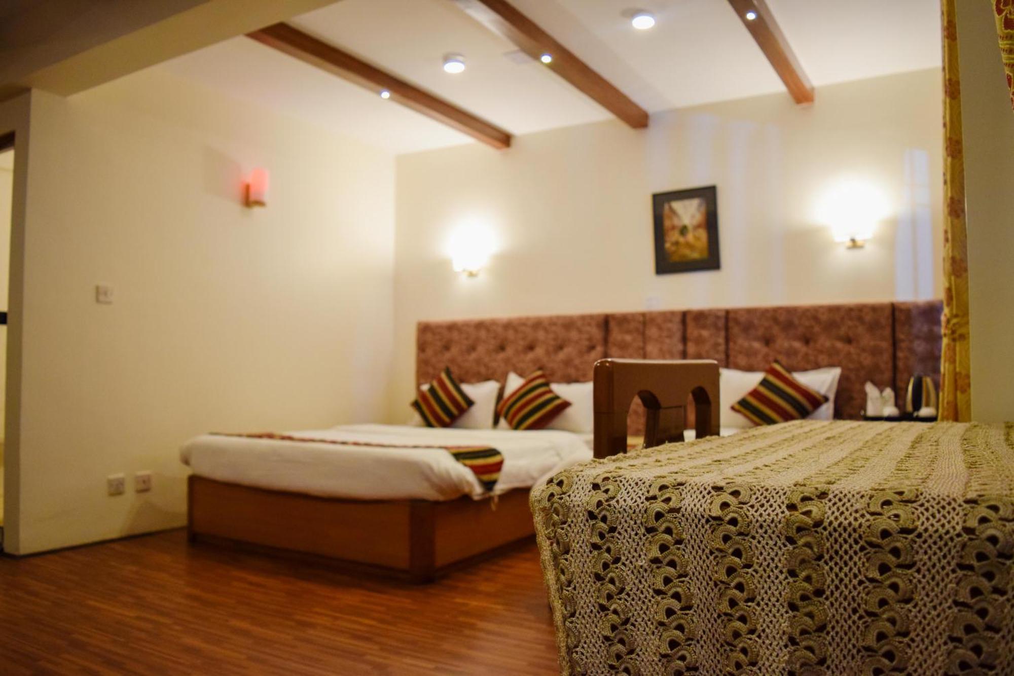 Kathmandu Prince Hotel Экстерьер фото
