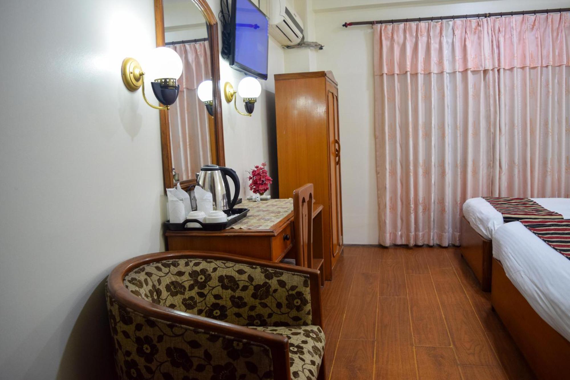 Kathmandu Prince Hotel Экстерьер фото