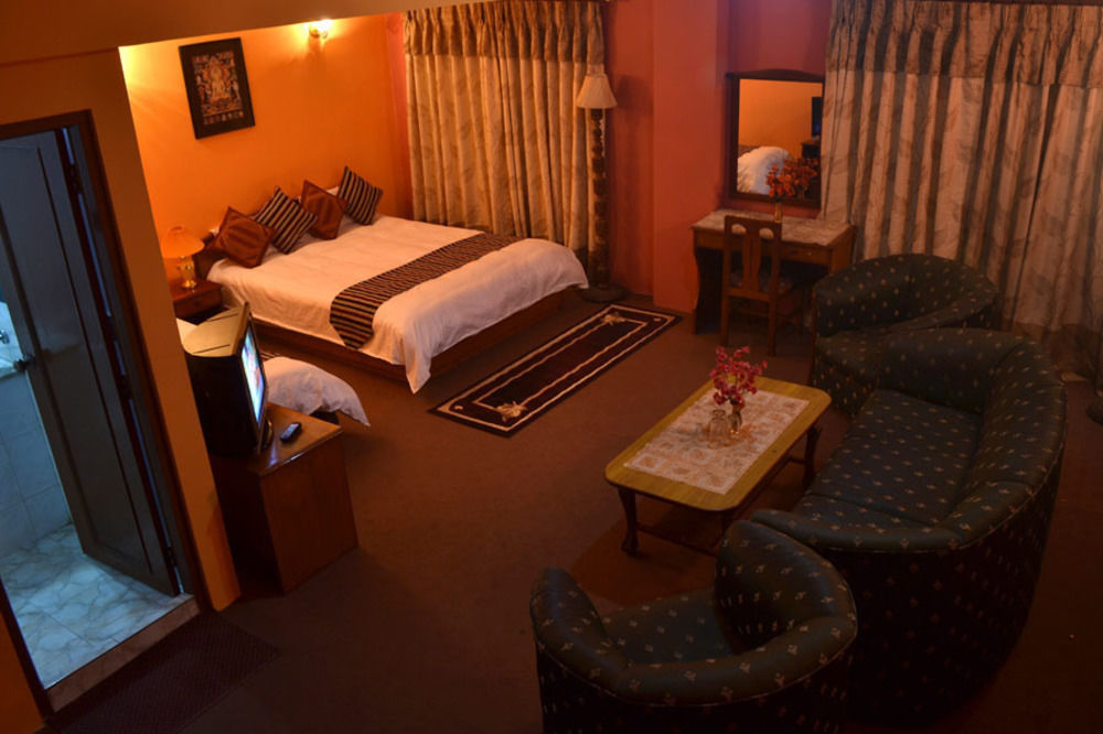 Kathmandu Prince Hotel Экстерьер фото