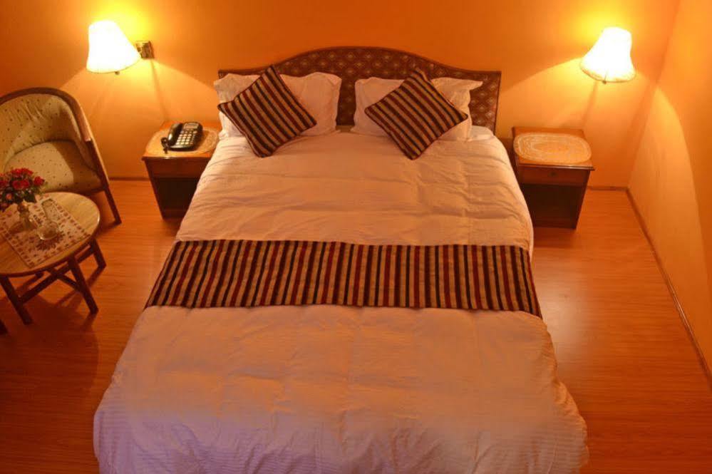 Kathmandu Prince Hotel Экстерьер фото