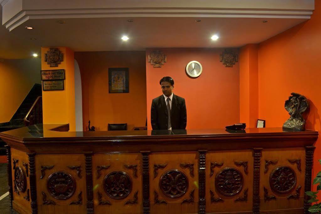 Kathmandu Prince Hotel Экстерьер фото